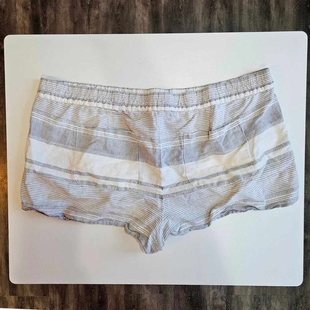 Lot of 6 Shorts Women's Size XL Summer Resortwear Vacation Lightweight Cruise